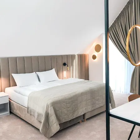 & Restauracja Nad Sandela 호텔