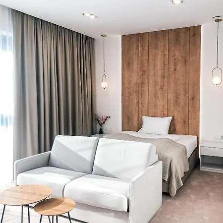 호텔 & Restauracja Nad Sandela Lubawa